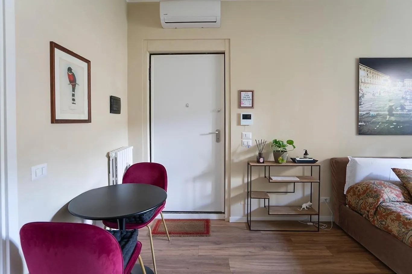 Nuovissimo Monolocale Con Cucina E Terrazzo Apartman Milánó Olaszország